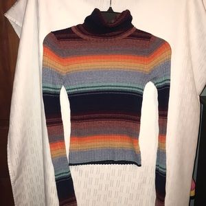 Crop top, turtle neck Sweater!